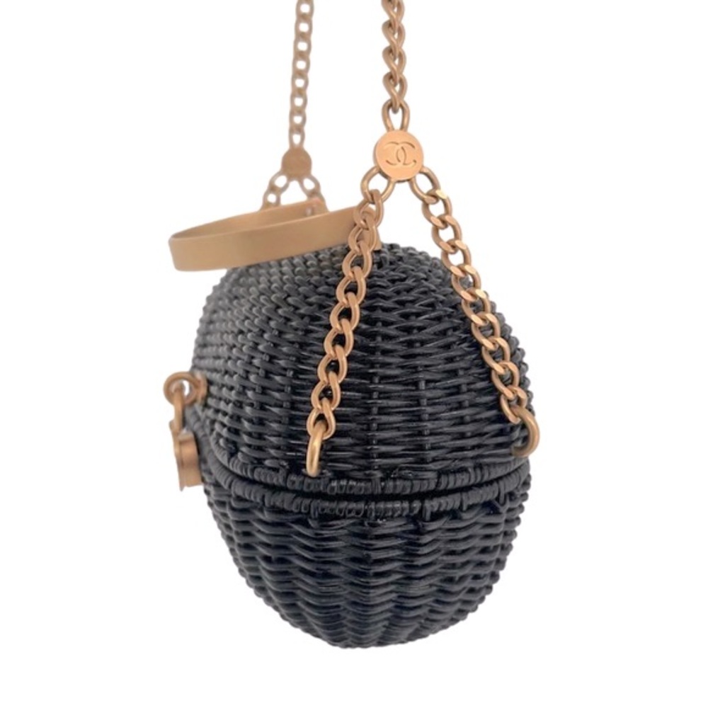 CHANEL Heart Lock Wicker Bag Cruise 2004/2005 ♥️ - Picture 14 of 16